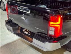 میتسوبیشی L200